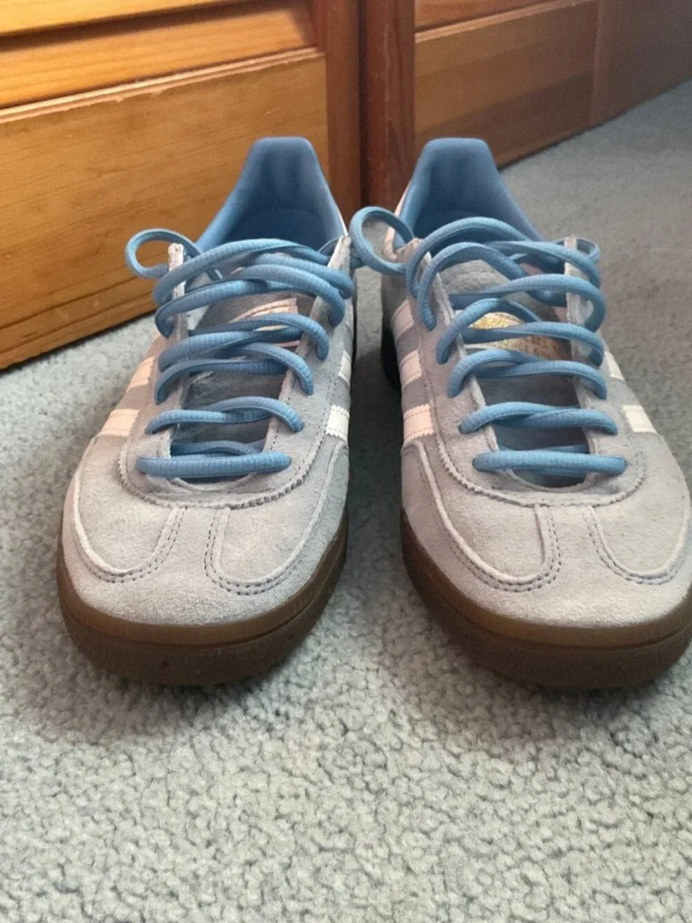 ADIDAS HANDBALL SPEZIAL EXCELLENT 6 1/2 LIGHT BLUE